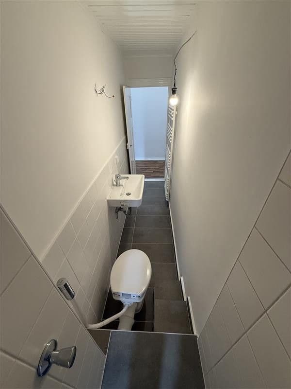 Pronájem bytu 2+1 63 m², Friedrich-Wilhelm-Straße 95, Berlin, Berlín Pronájem bytu 2+1 63 m², Friedrich-Wilhelm-Straße 95, Berlin, Berlín