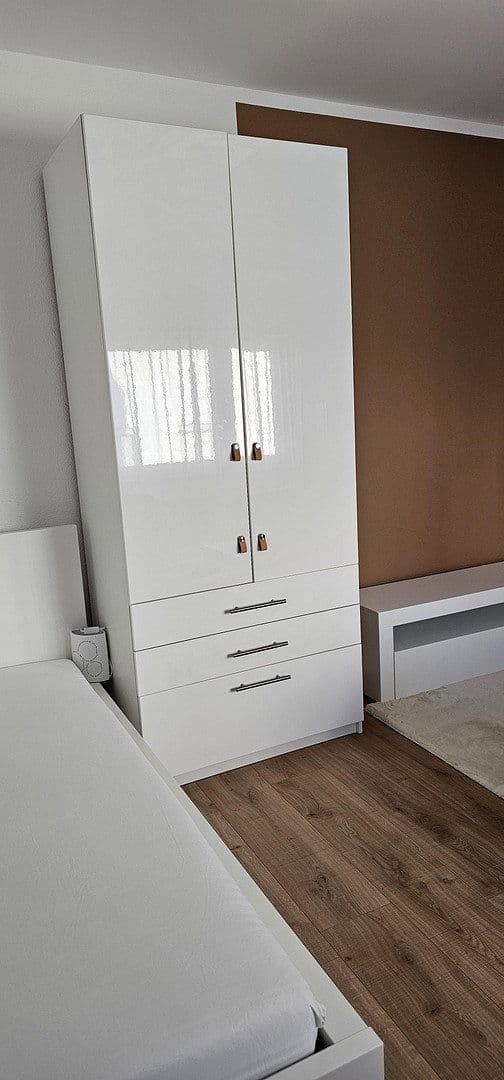 Pronájem bytu 1+1 24 m², Großbettlingen, Bádensko-Württembersko Pronájem bytu 1+1 24 m², Großbettlingen, Bádensko-Württembersko