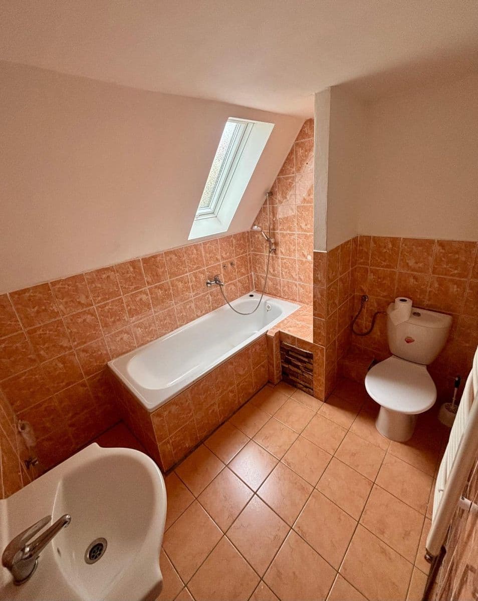 Pronájem bytu 2+1 56 m², Podkrušnohorská, Litvínov, Ústecký kraj Pronájem bytu 2+1 56 m², Podkrušnohorská, Litvínov, Ústecký kraj