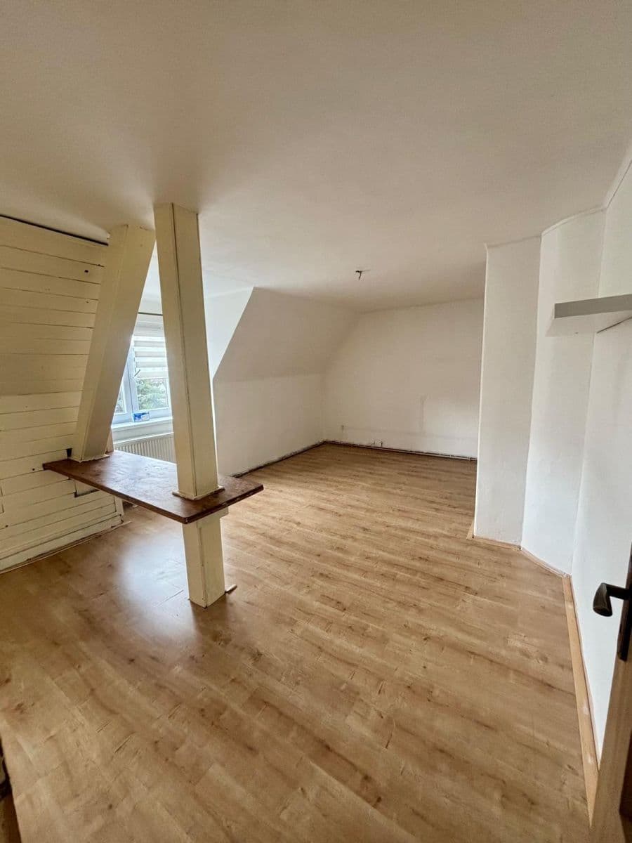 Pronájem bytu 2+1 56 m², Podkrušnohorská, Litvínov, Ústecký kraj Pronájem bytu 2+1 56 m², Podkrušnohorská, Litvínov, Ústecký kraj