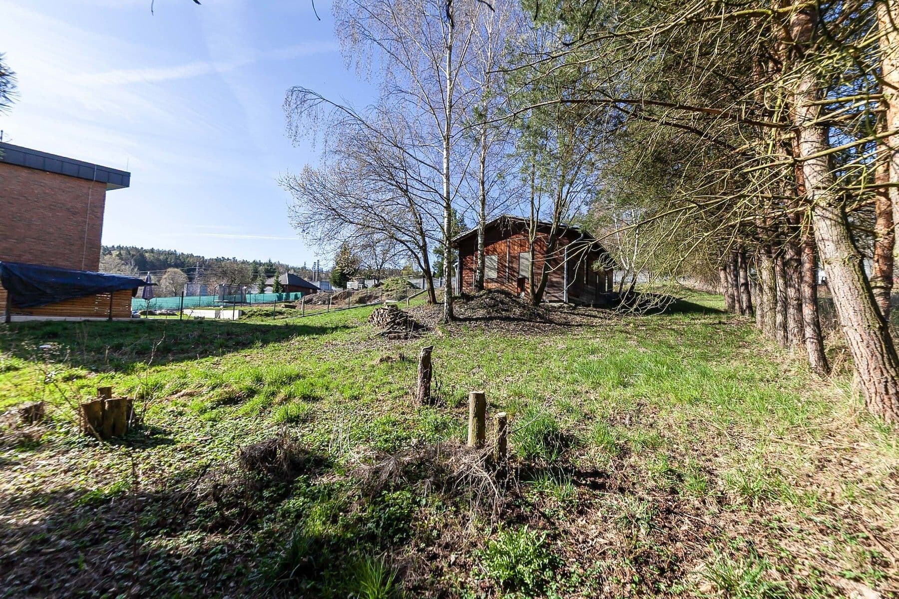 Prodej pozemku 1.468 m², V Jedlovci, Všestary, Středočeský kraj Prodej pozemku 1.468 m², V Jedlovci, Všestary, Středočeský kraj