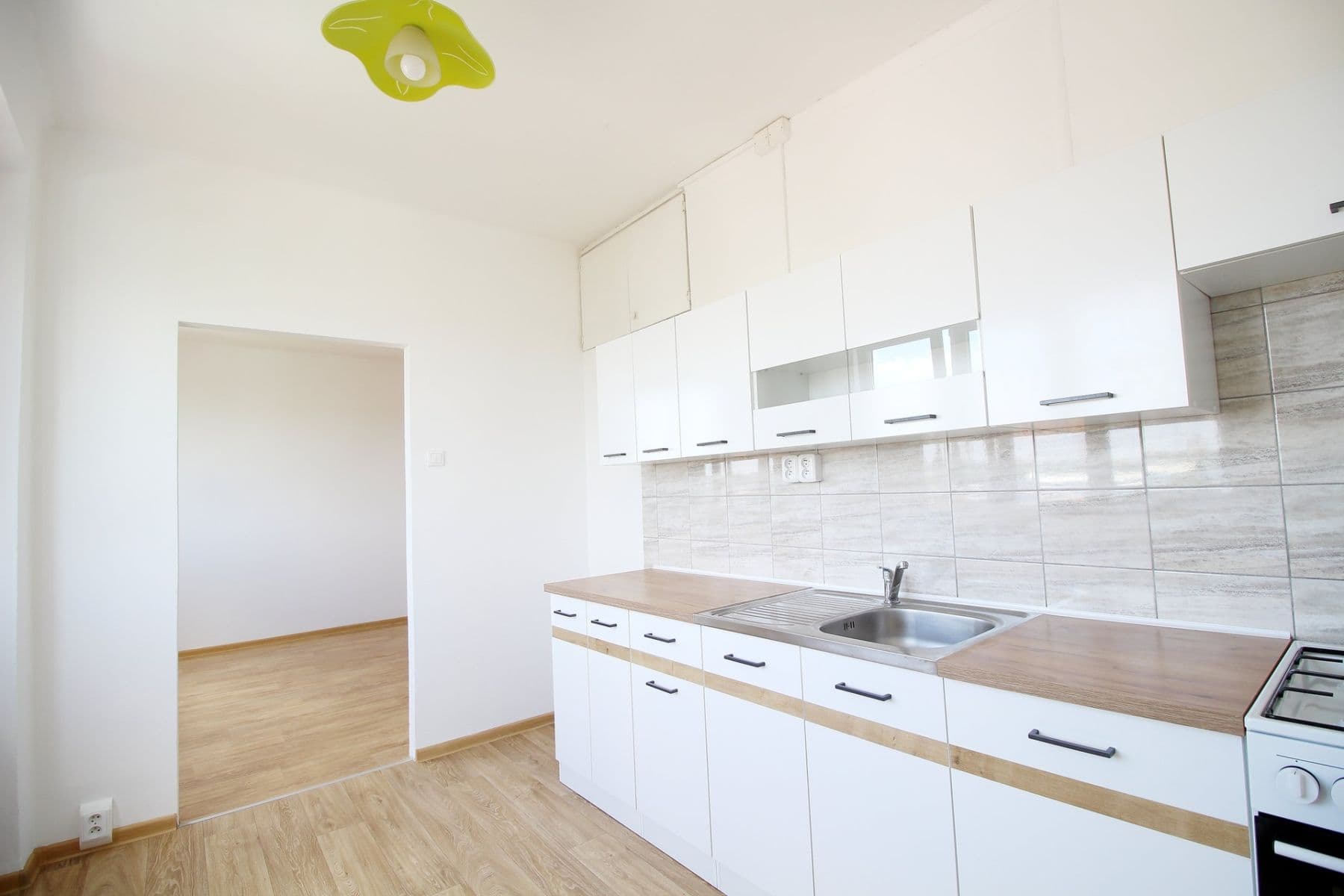 Pronájem bytu 2+1 52 m², Štefánikova, Kralupy nad Vltavou, Středočeský kraj Pronájem bytu 2+1 52 m², Štefánikova, Kralupy nad Vltavou, Středočeský kraj