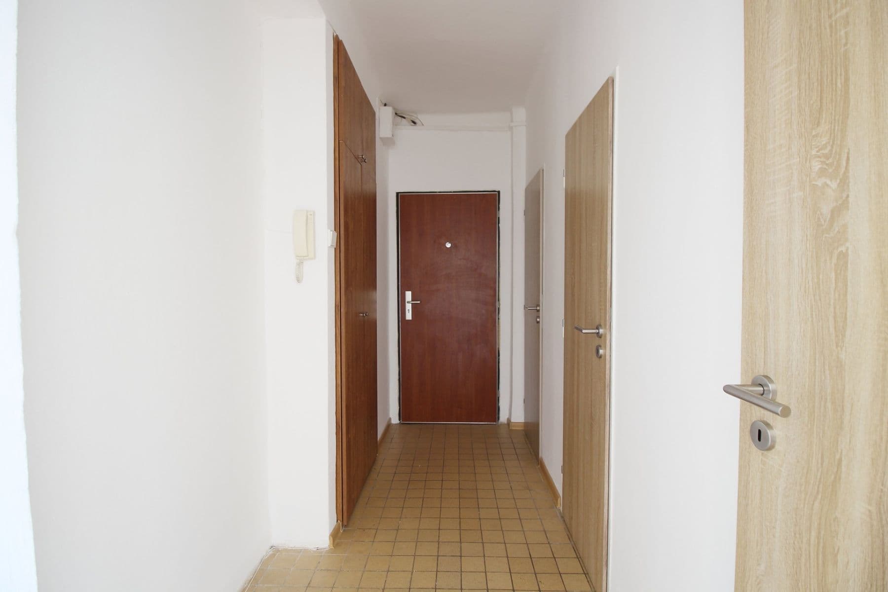 Pronájem bytu 2+1 52 m², Štefánikova, Kralupy nad Vltavou, Středočeský kraj Pronájem bytu 2+1 52 m², Štefánikova, Kralupy nad Vltavou, Středočeský kraj