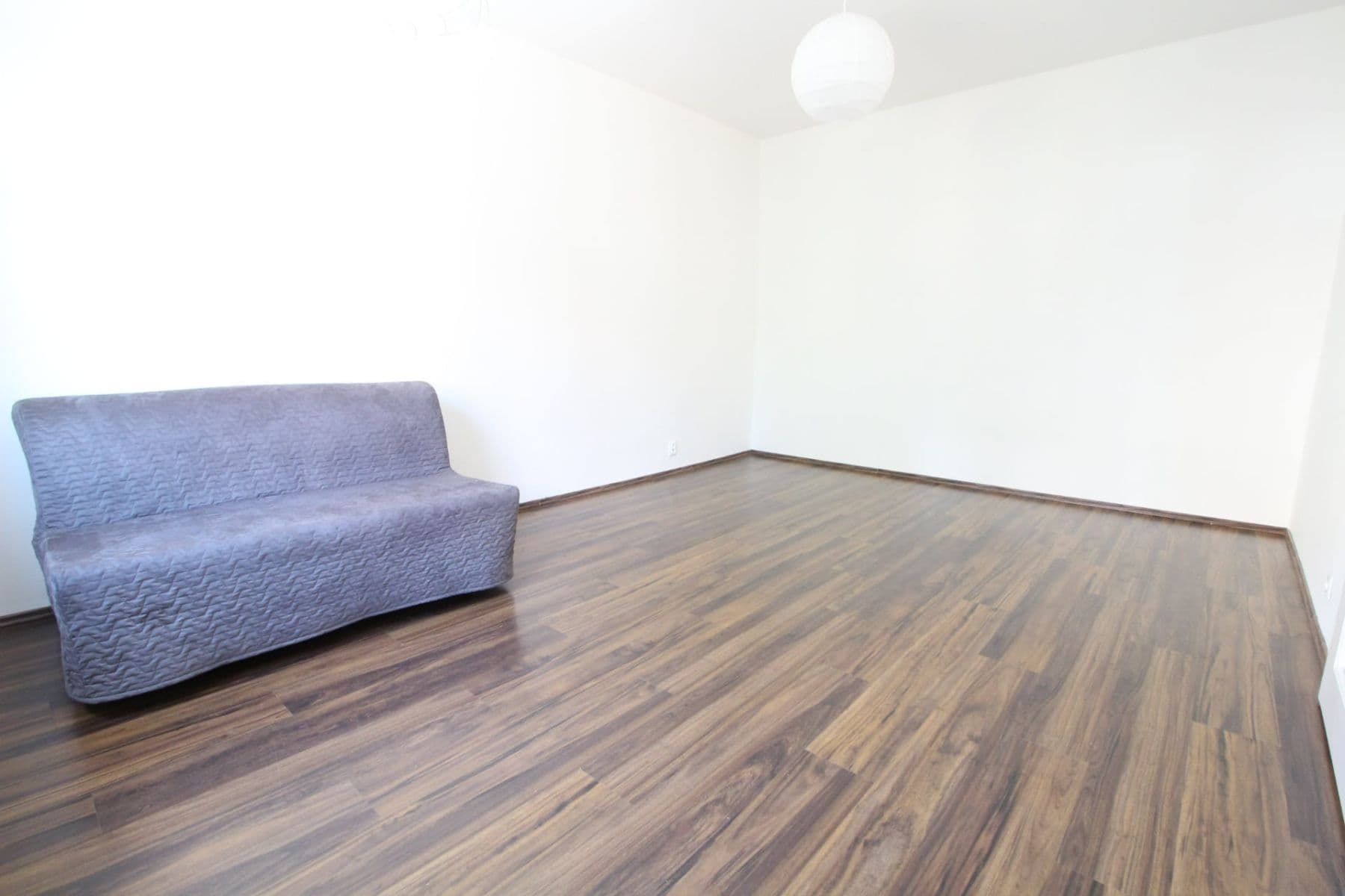 Pronájem bytu 2+kk 54 m², Štěpánkova, Beroun, Středočeský kraj Pronájem bytu 2+kk 54 m², Štěpánkova, Beroun, Středočeský kraj