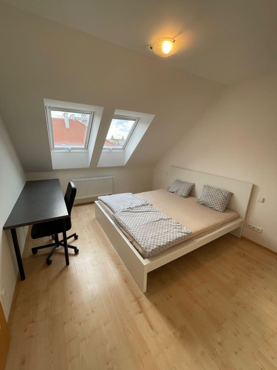 Pronájem bytu 2+kk 55 m², Sudoměřská, Praha, Praha Pronájem bytu 2+kk 55 m², Sudoměřská, Praha, Praha