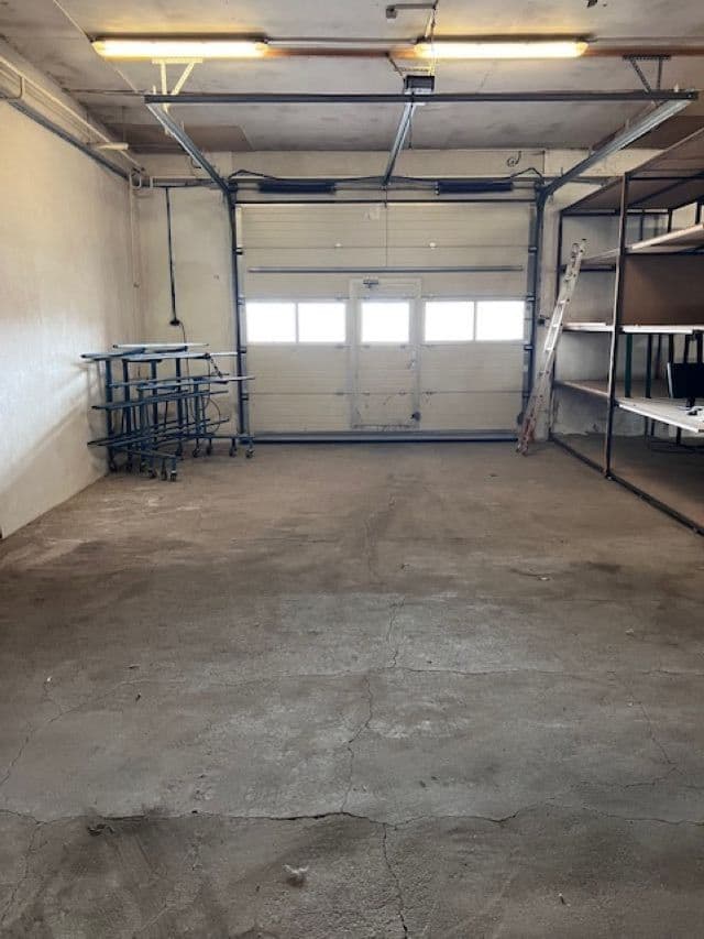 Pronájem nebytového prostoru 350 m², Chotoviny, Jihočeský kraj Pronájem nebytového prostoru 350 m², Chotoviny, Jihočeský kraj