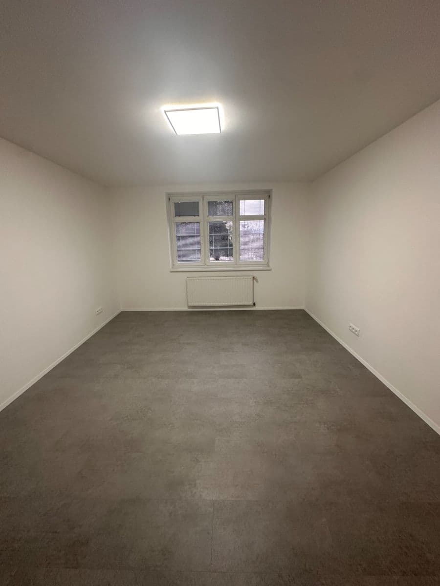 Pronájem bytu 3+1 100 m², Na Perštýně, Liberec, Liberecký kraj Pronájem bytu 3+1 100 m², Na Perštýně, Liberec, Liberecký kraj