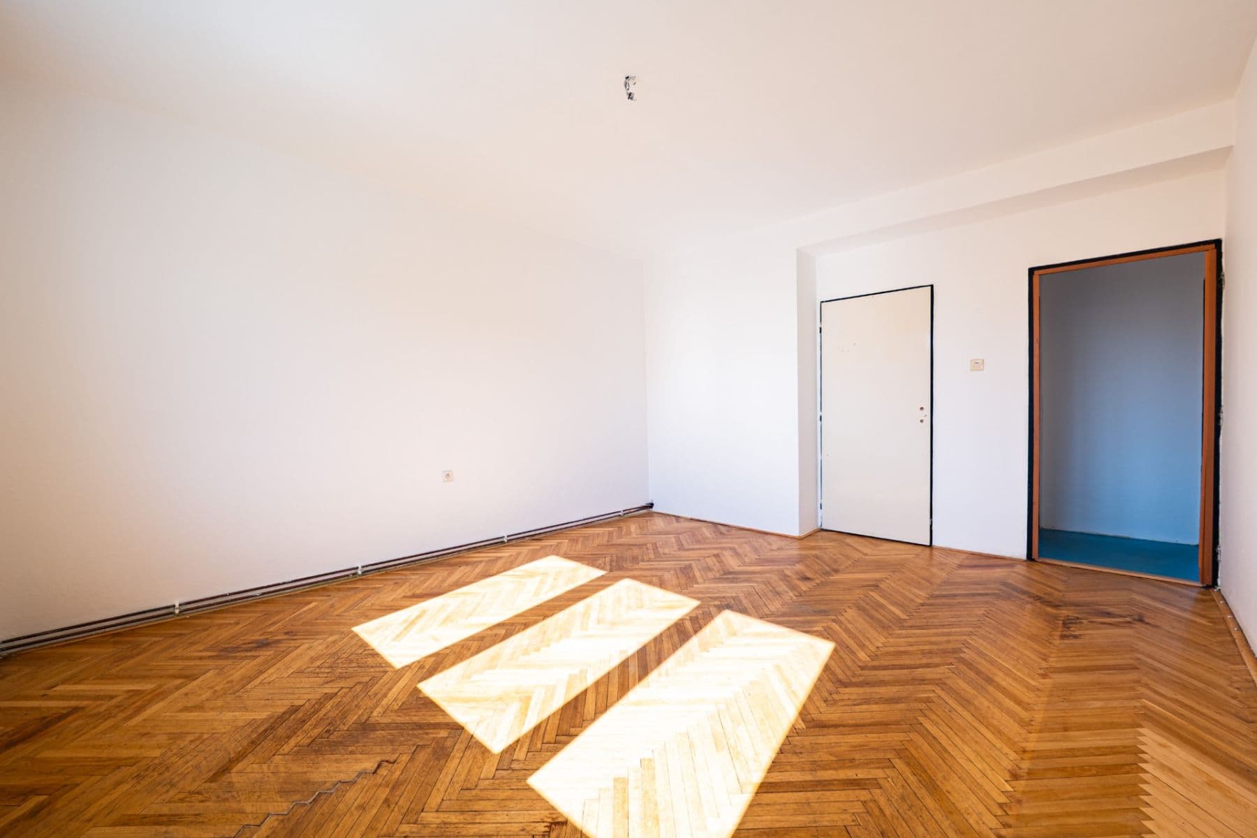 Prodej bytu 3+1 78 m², Dukelská, Mikulov, Jihomoravský kraj Prodej bytu 3+1 78 m², Dukelská, Mikulov, Jihomoravský kraj