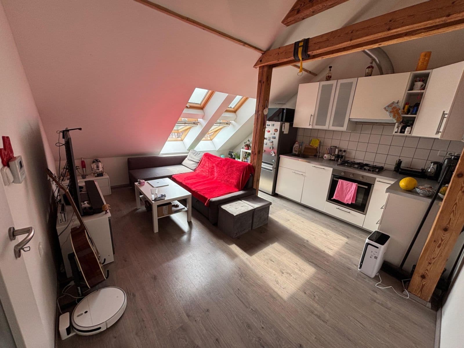 Pronájem bytu 2+kk 40 m², Strančická, Praha, Praha Pronájem bytu 2+kk 40 m², Strančická, Praha, Praha