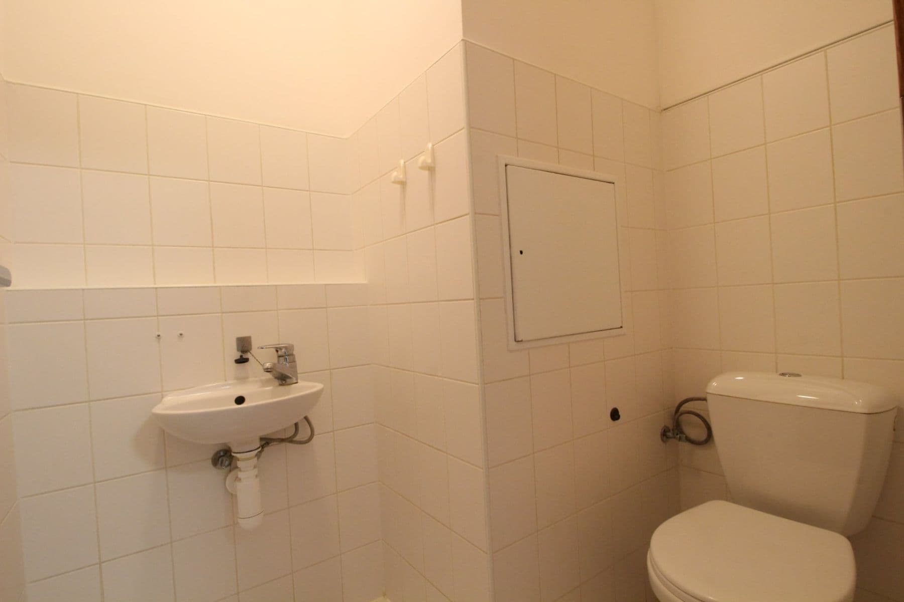 Pronájem bytu 3+1 93 m², Velká skála, Praha, Praha Pronájem bytu 3+1 93 m², Velká skála, Praha, Praha