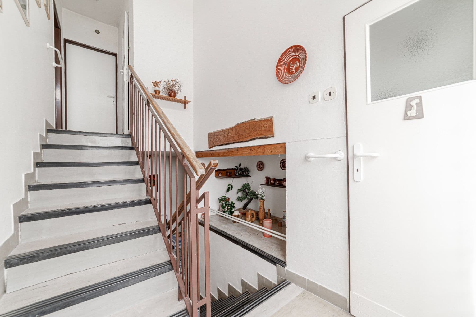 Prodej domu 73 m², pozemek 300 m², Šafaříkova, Valašské Meziříčí, Zlínský kraj Prodej domu 73 m², pozemek 300 m², Šafaříkova, Valašské Meziříčí, Zlínský kraj