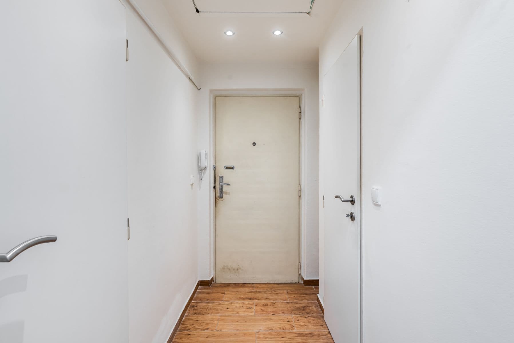 Prodej bytu 2+1 68 m², Kloboučnická, Praha, Praha Prodej bytu 2+1 68 m², Kloboučnická, Praha, Praha