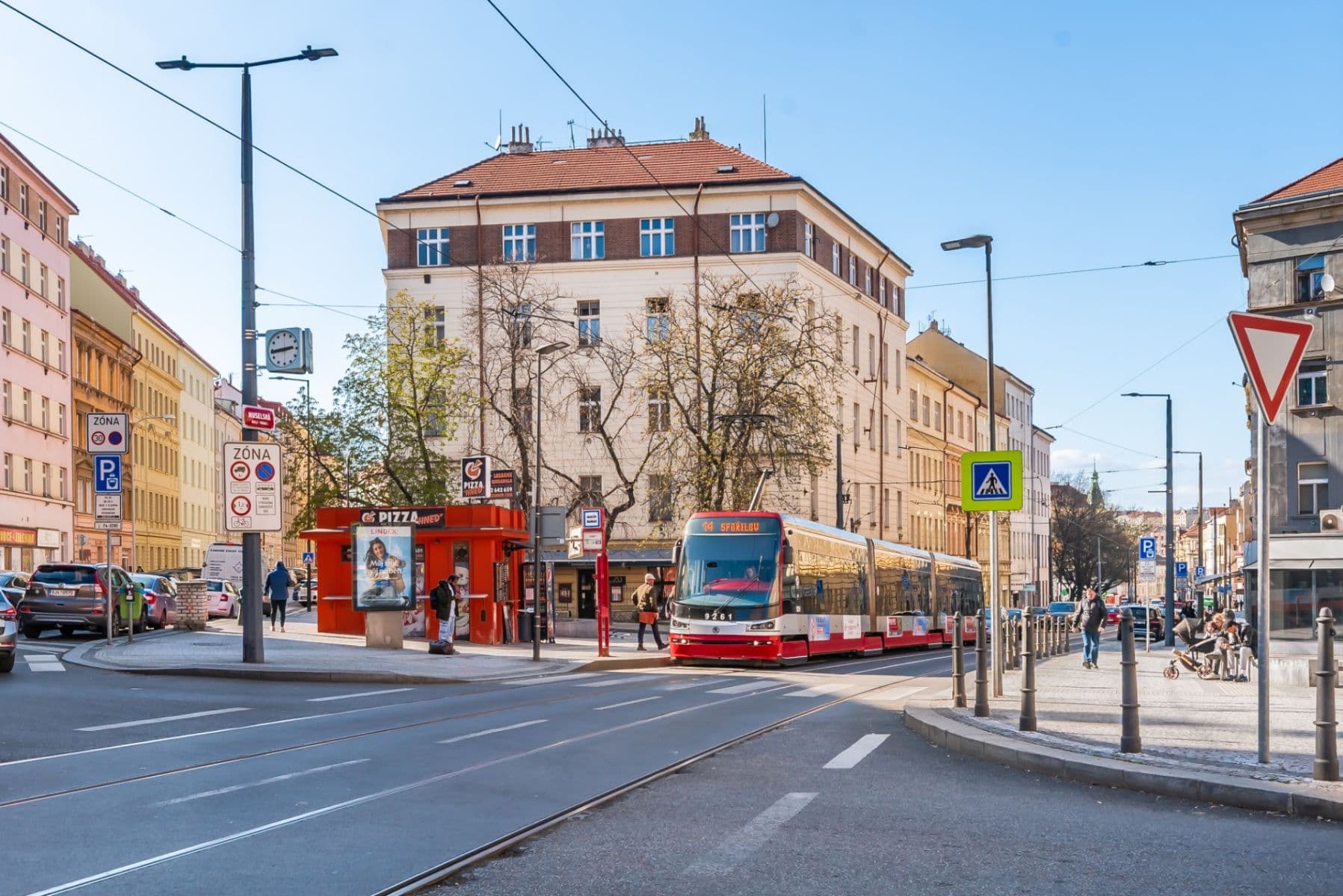 Prodej bytu 2+kk 52 m², Kloboučnická, Praha, Praha Prodej bytu 2+kk 52 m², Kloboučnická, Praha, Praha