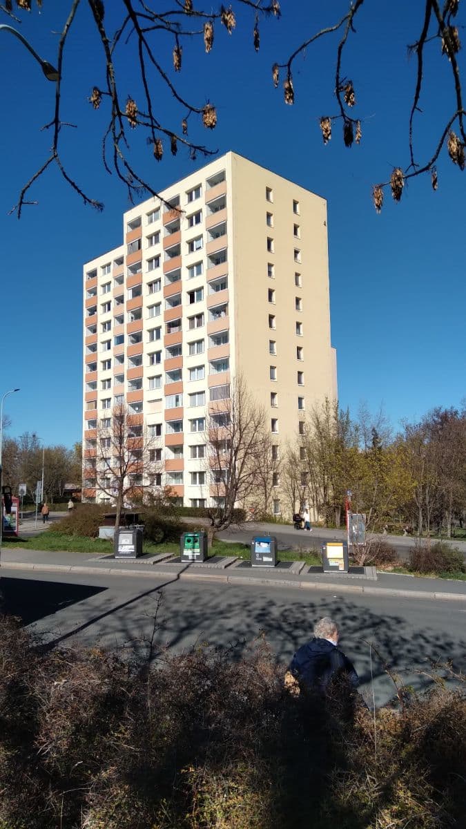 Pronájem bytu 1+kk 25 m², Vokovická, Praha, Praha Pronájem bytu 1+kk 25 m², Vokovická, Praha, Praha