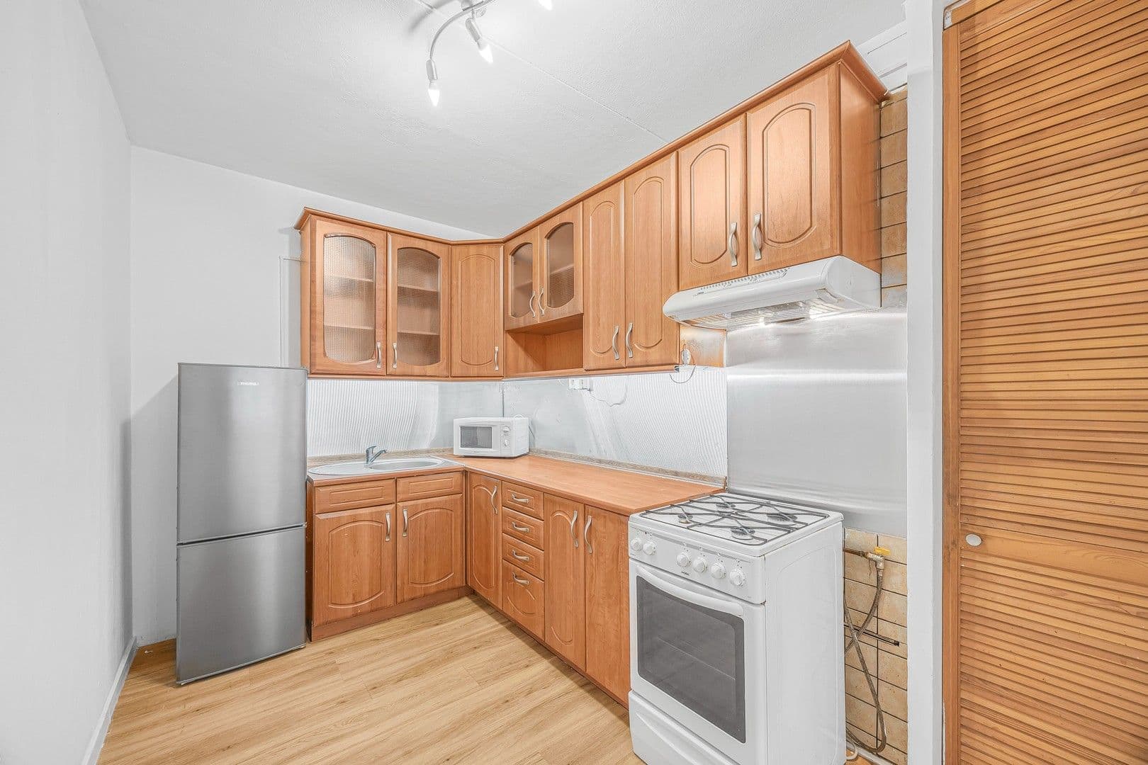 Pronájem bytu 2+kk 49 m², Janovská, Praha, Praha Pronájem bytu 2+kk 49 m², Janovská, Praha, Praha