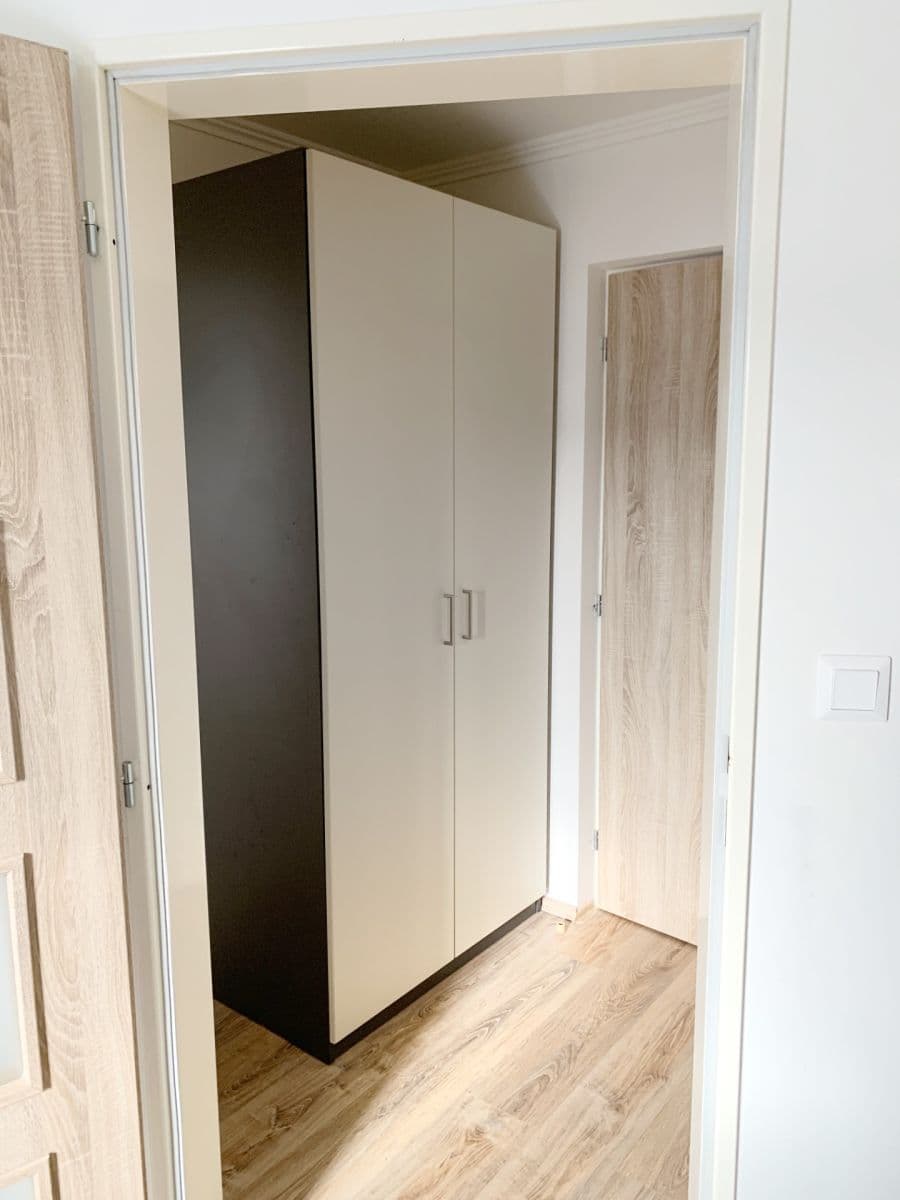 Pronájem bytu 2+kk 41 m², Světova, Praha, Praha Pronájem bytu 2+kk 41 m², Světova, Praha, Praha