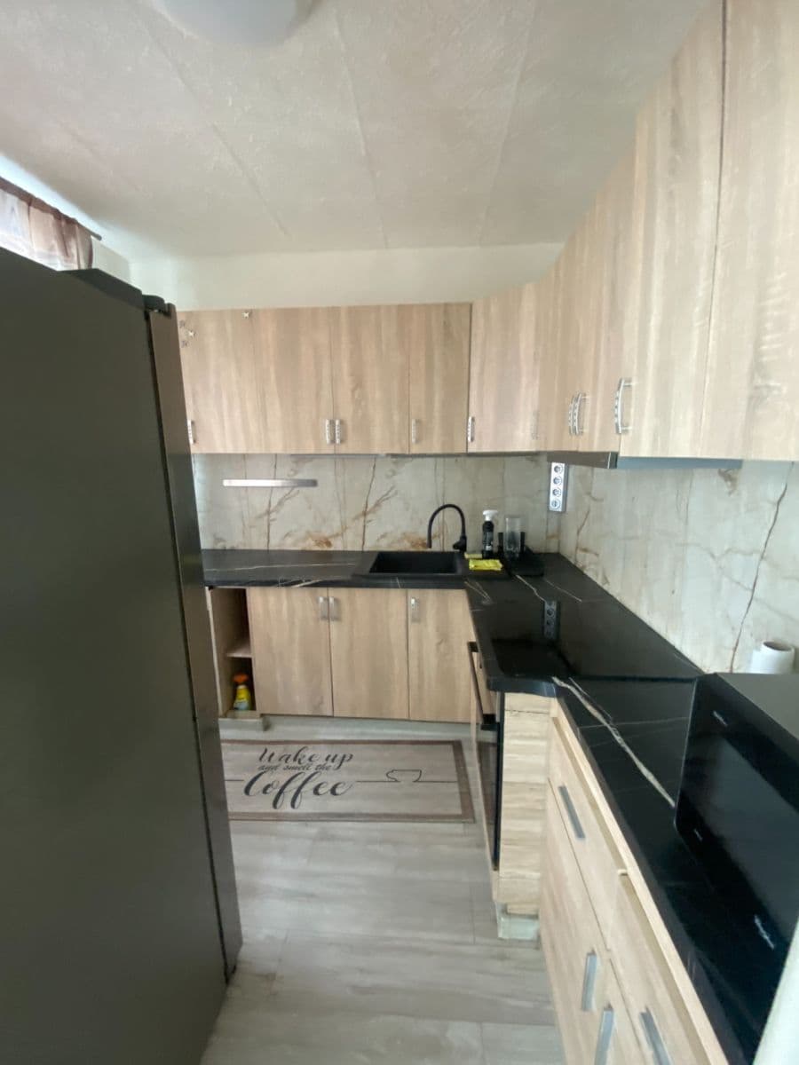 Prodej bytu 4+1 80 m², Hurbanova, Praha, Praha Prodej bytu 4+1 80 m², Hurbanova, Praha, Praha