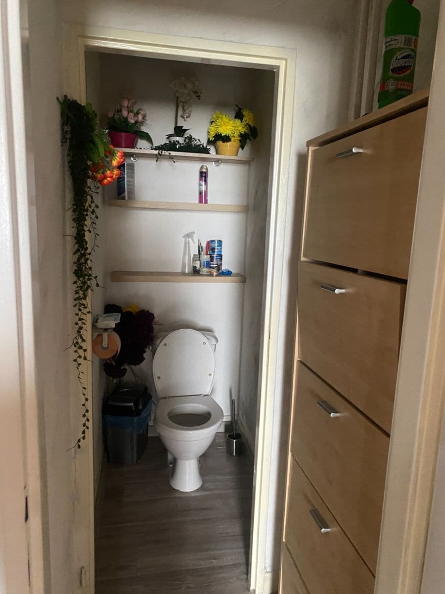 Prodej bytu 4+1 80 m², Hurbanova, Praha, Praha Prodej bytu 4+1 80 m², Hurbanova, Praha, Praha