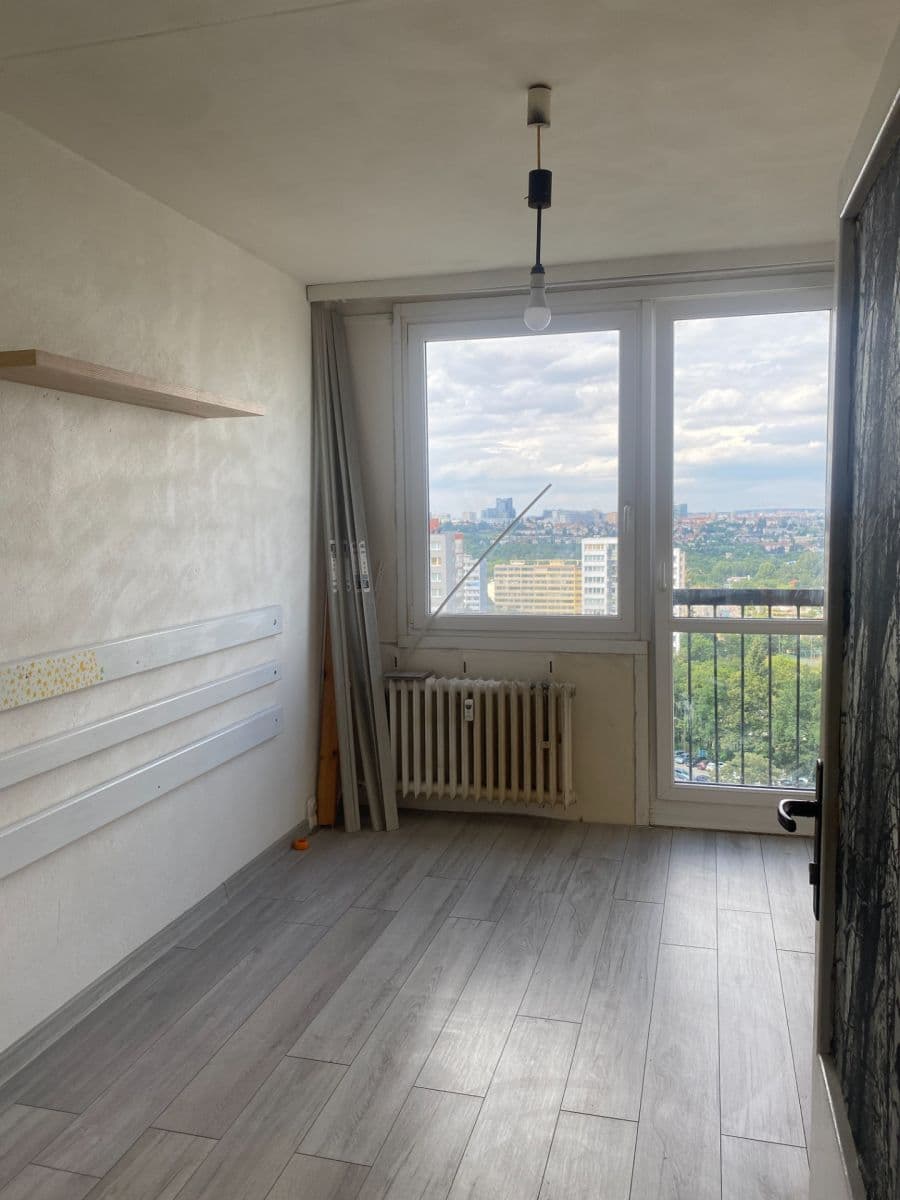 Prodej bytu 4+1 80 m², Hurbanova, Praha, Praha Prodej bytu 4+1 80 m², Hurbanova, Praha, Praha