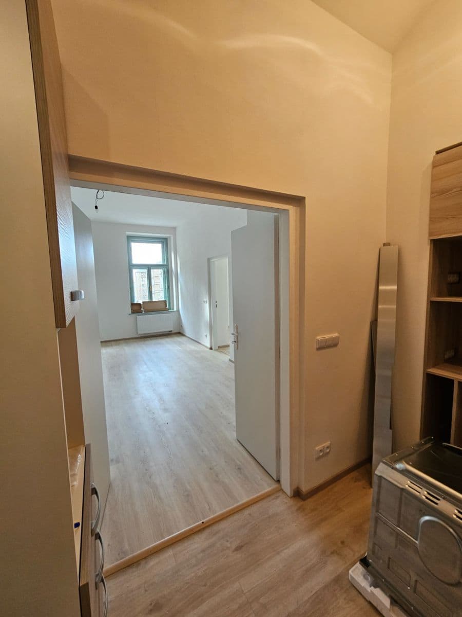 Pronájem bytu 3+1 97 m², Šubertova, Praha, Praha Pronájem bytu 3+1 97 m², Šubertova, Praha, Praha