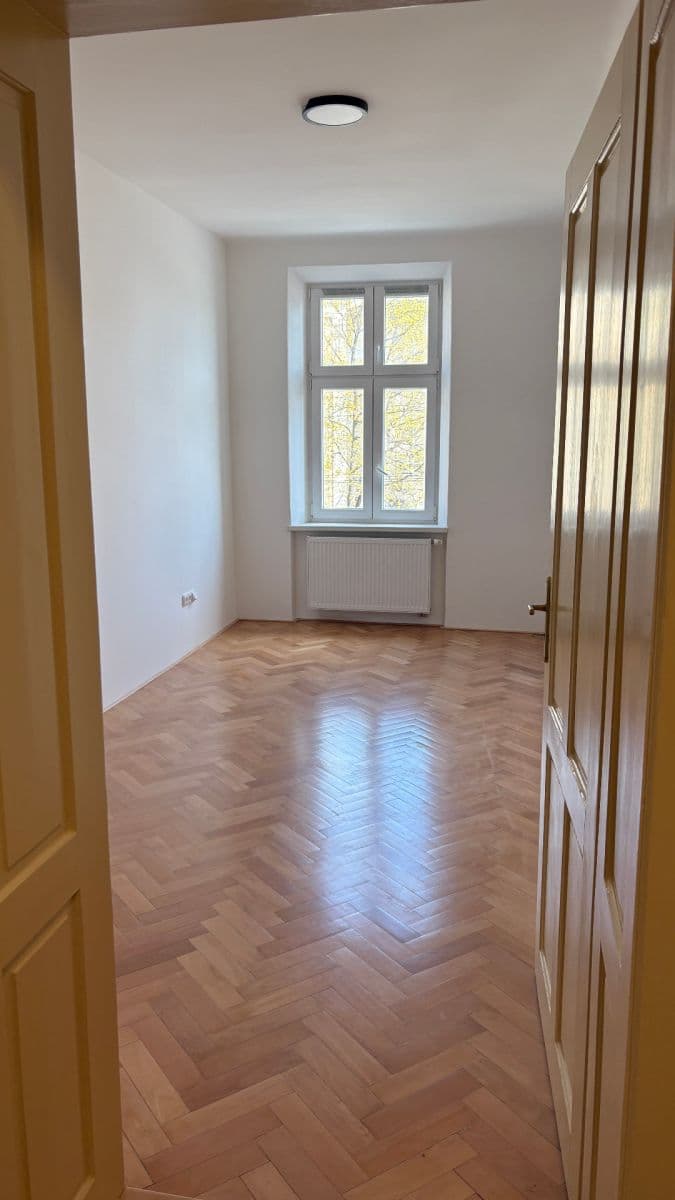 Pronájem bytu 3+1 69 m², Komenského, Opava, Moravskoslezský kraj Pronájem bytu 3+1 69 m², Komenského, Opava, Moravskoslezský kraj