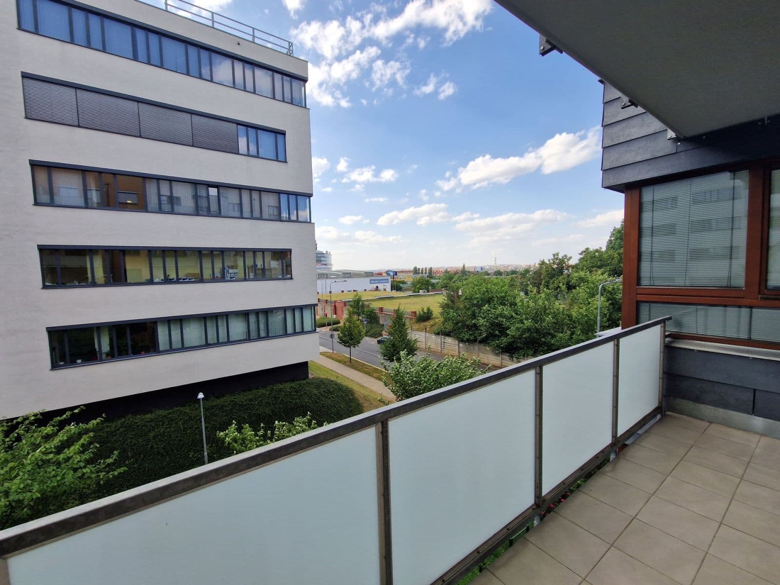 Pronájem bytu 2+kk 63 m², Hanusova, Praha, Praha Pronájem bytu 2+kk 63 m², Hanusova, Praha, Praha