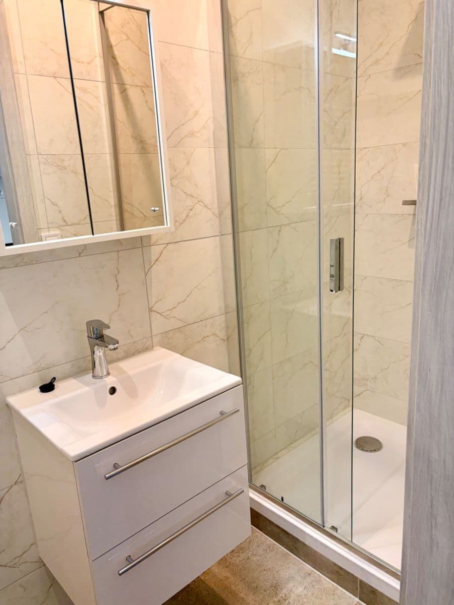 Pronájem bytu 2+kk 38 m², náměstí Dr. M. Horákové, Karlovy Vary, Karlovarský kraj Pronájem bytu 2+kk 38 m², náměstí Dr. M. Horákové, Karlovy Vary, Karlovarský kraj