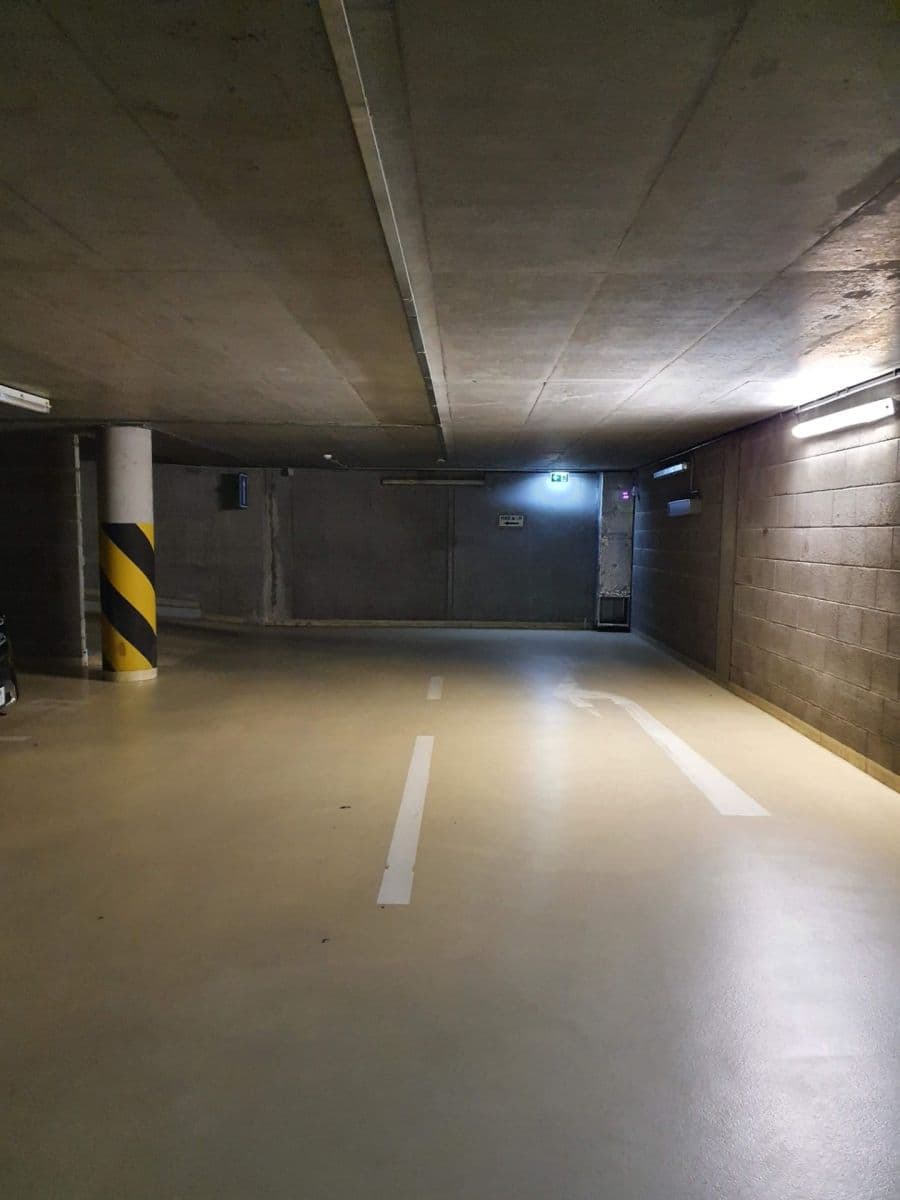 Pronájem garáže 16 m², Vršovická, Praha, Praha Pronájem garáže 16 m², Vršovická, Praha, Praha