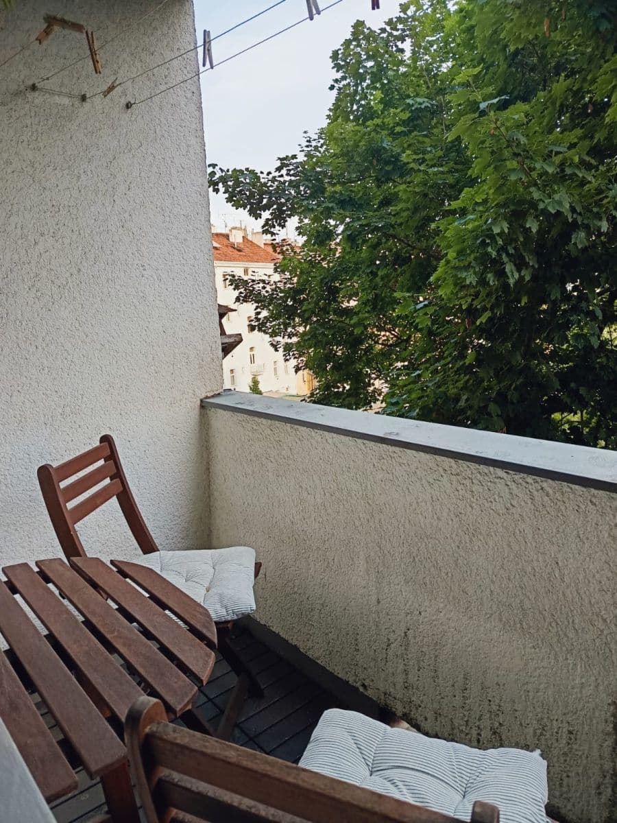 Pronájem bytu 3+kk 80 m², Bulharská, Praha, Praha Pronájem bytu 3+kk 80 m², Bulharská, Praha, Praha