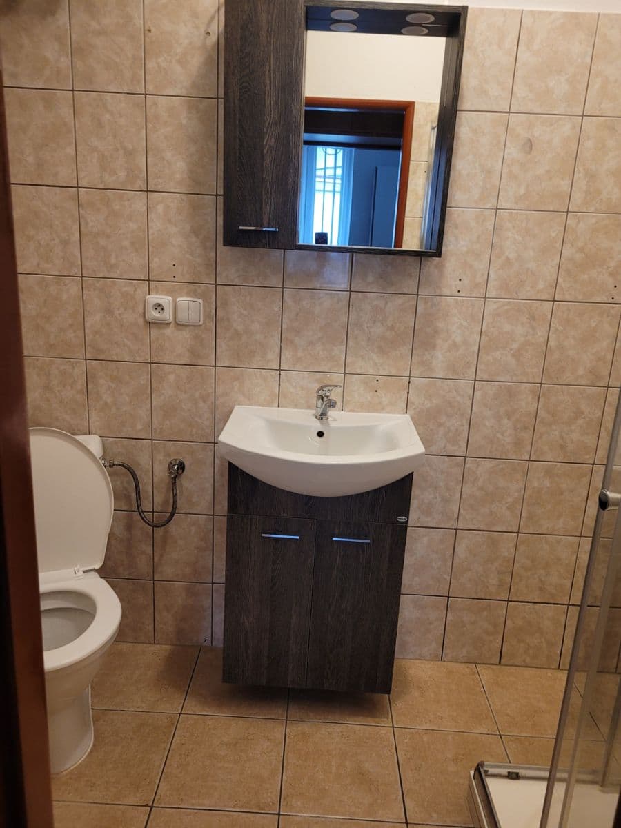 Pronájem bytu 1+1 30 m², Anglická, Náchod, Královéhradecký kraj Pronájem bytu 1+1 30 m², Anglická, Náchod, Královéhradecký kraj