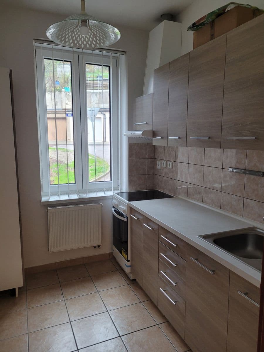 Pronájem bytu 1+1 30 m², Anglická, Náchod, Královéhradecký kraj Pronájem bytu 1+1 30 m², Anglická, Náchod, Královéhradecký kraj