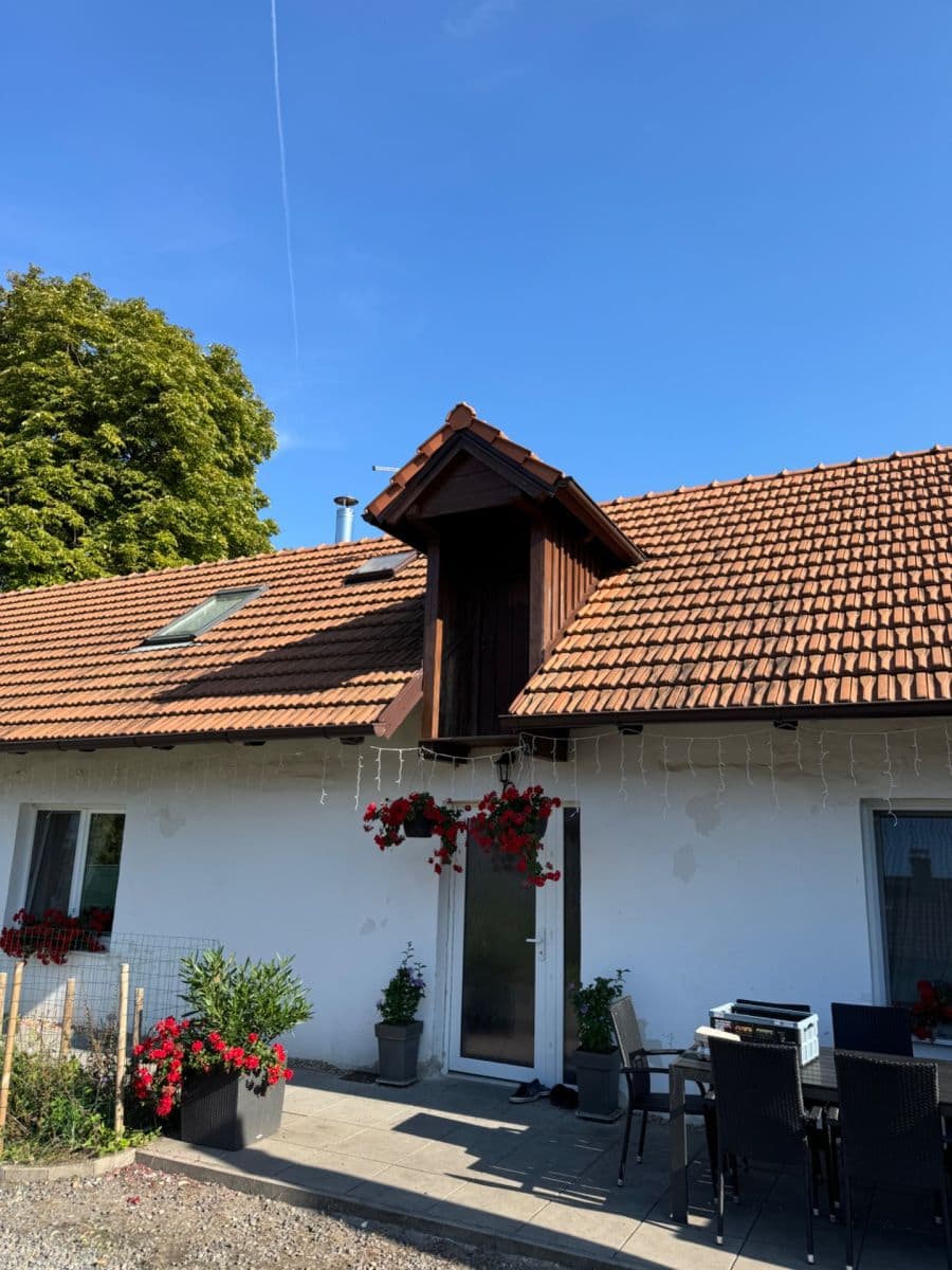 Pronájem domu 185 m², pozemek 2.075 m², Vlkov pod Oškobrhem, Středočeský kraj Pronájem domu 185 m², pozemek 2.075 m², Vlkov pod Oškobrhem, Středočeský kraj