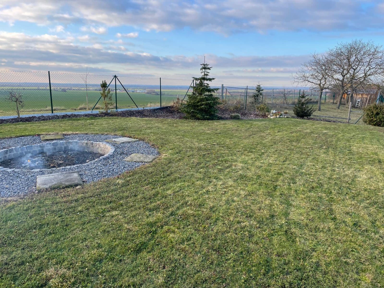 Pronájem domu 185 m², pozemek 2.075 m², Vlkov pod Oškobrhem, Středočeský kraj Pronájem domu 185 m², pozemek 2.075 m², Vlkov pod Oškobrhem, Středočeský kraj