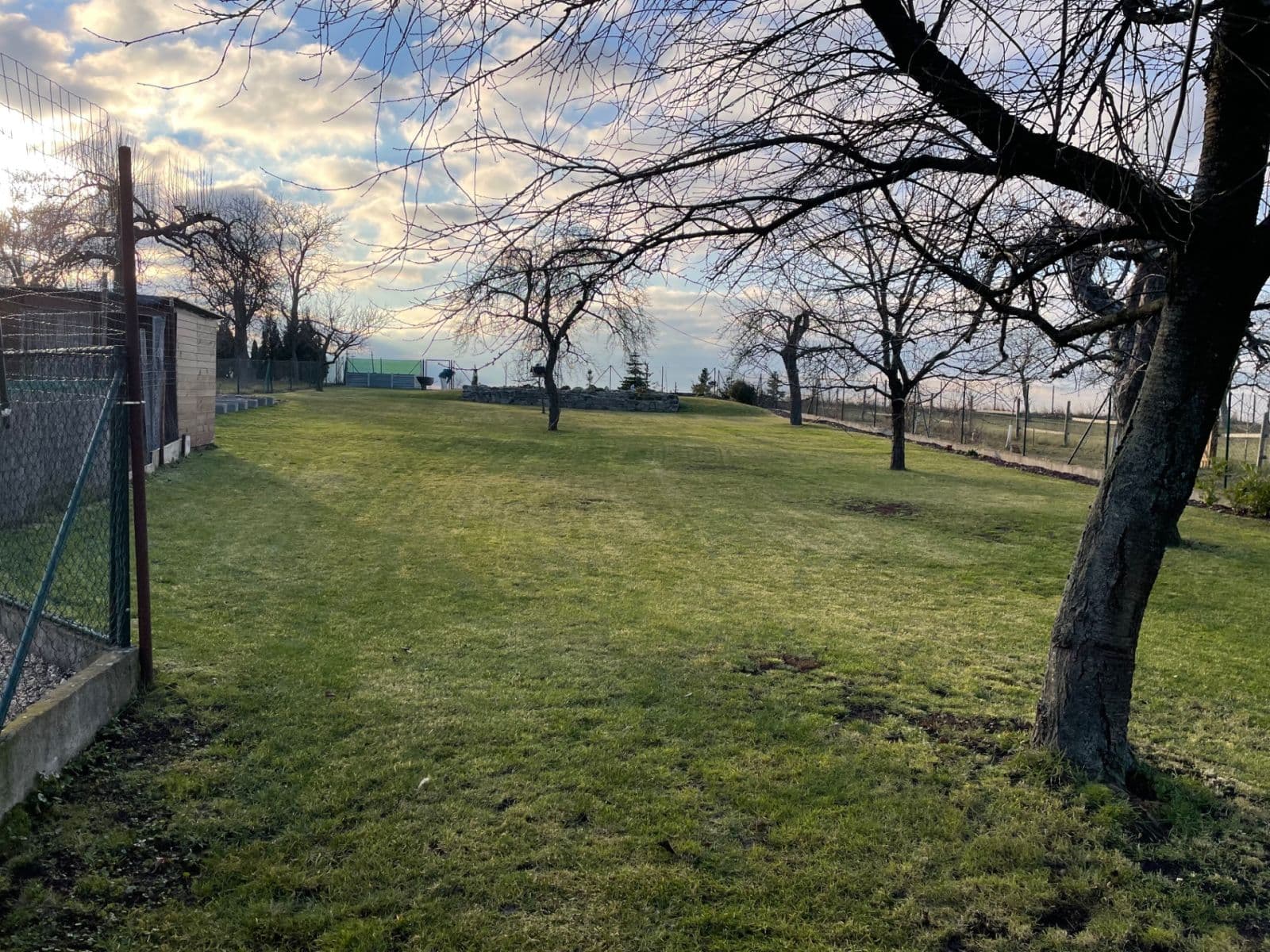 Pronájem domu 185 m², pozemek 2.075 m², Vlkov pod Oškobrhem, Středočeský kraj Pronájem domu 185 m², pozemek 2.075 m², Vlkov pod Oškobrhem, Středočeský kraj