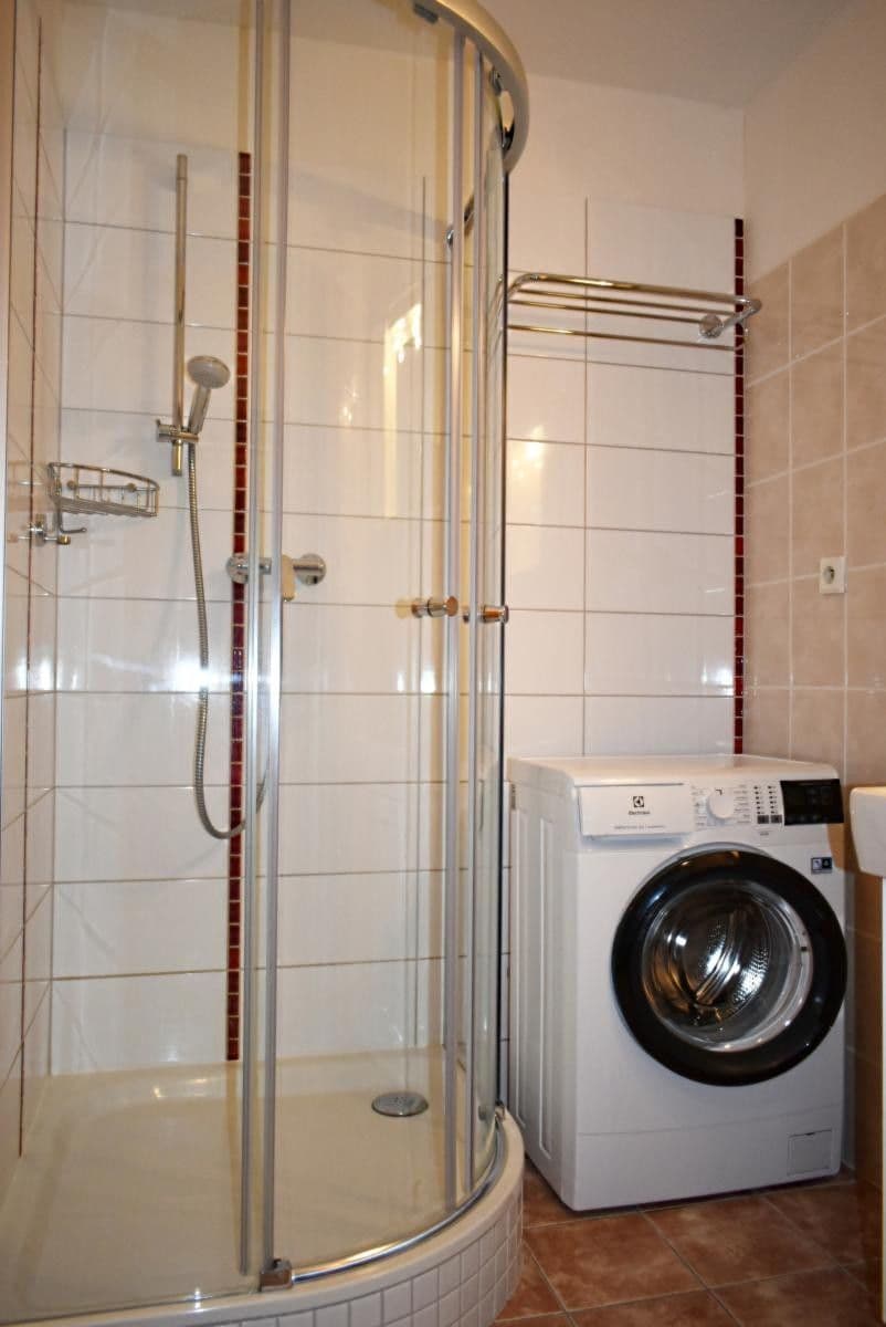 Pronájem bytu 2+kk 47 m², třída Generála Píky, Brno, Jihomoravský kraj Pronájem bytu 2+kk 47 m², třída Generála Píky, Brno, Jihomoravský kraj