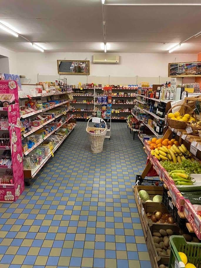 Prodej nebytového prostoru 320 m², Medlov, Olomoucký kraj Prodej nebytového prostoru 320 m², Medlov, Olomoucký kraj