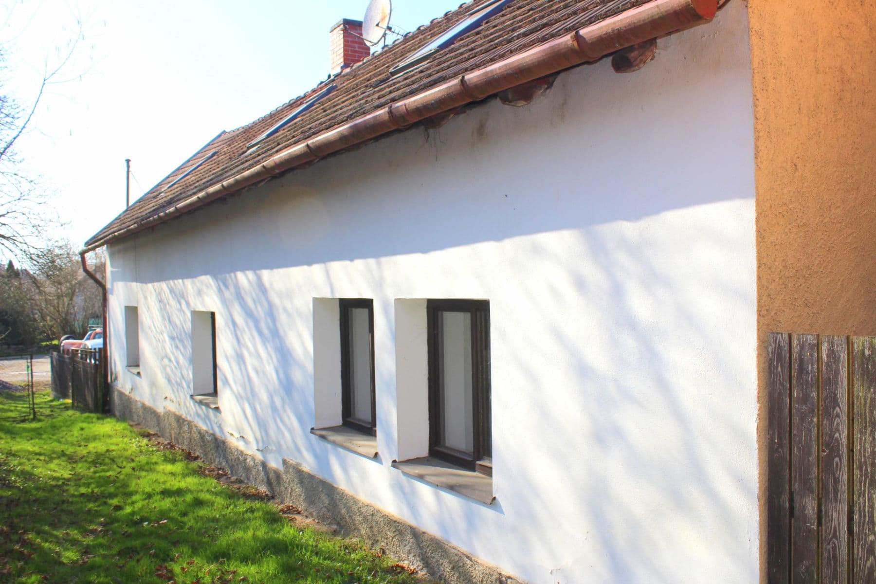 Prodej chaty, chalupy 225 m², pozemek 712 m², Křečovice, Středočeský kraj Prodej chaty, chalupy 225 m², pozemek 712 m², Křečovice, Středočeský kraj