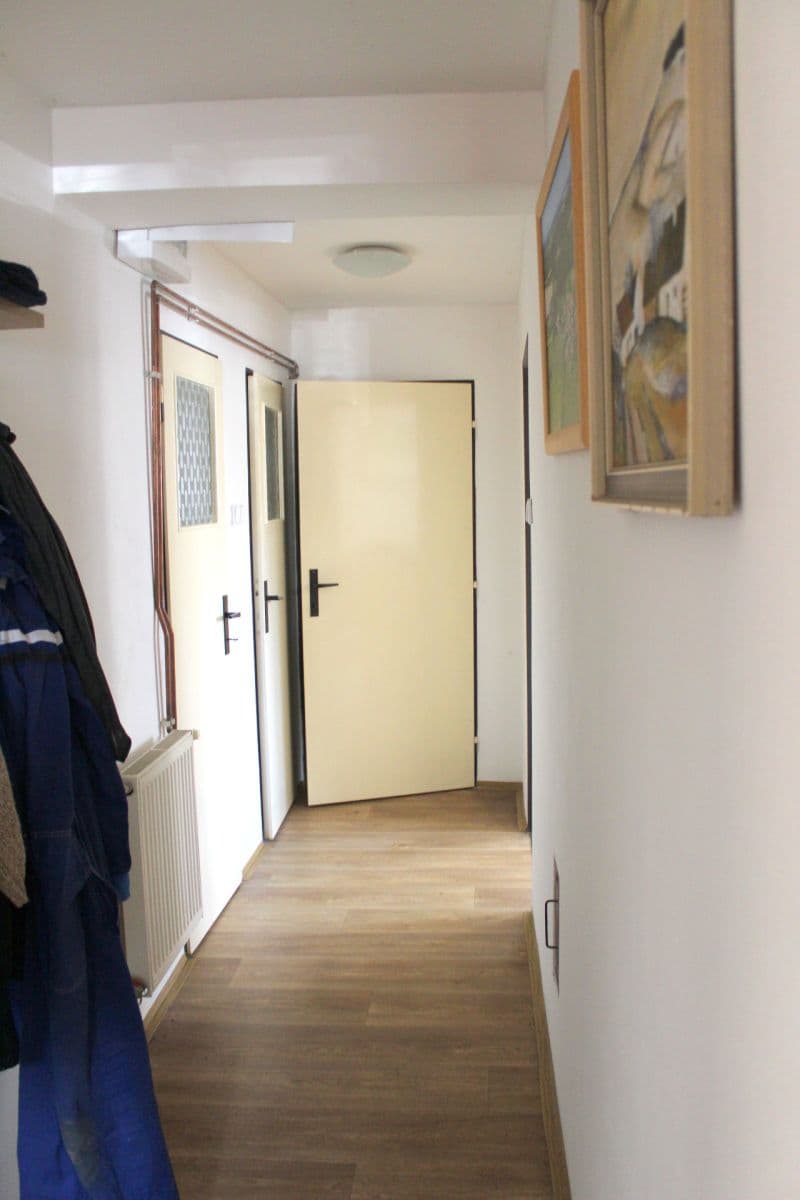 Prodej chaty, chalupy 225 m², pozemek 712 m², Křečovice, Středočeský kraj Prodej chaty, chalupy 225 m², pozemek 712 m², Křečovice, Středočeský kraj