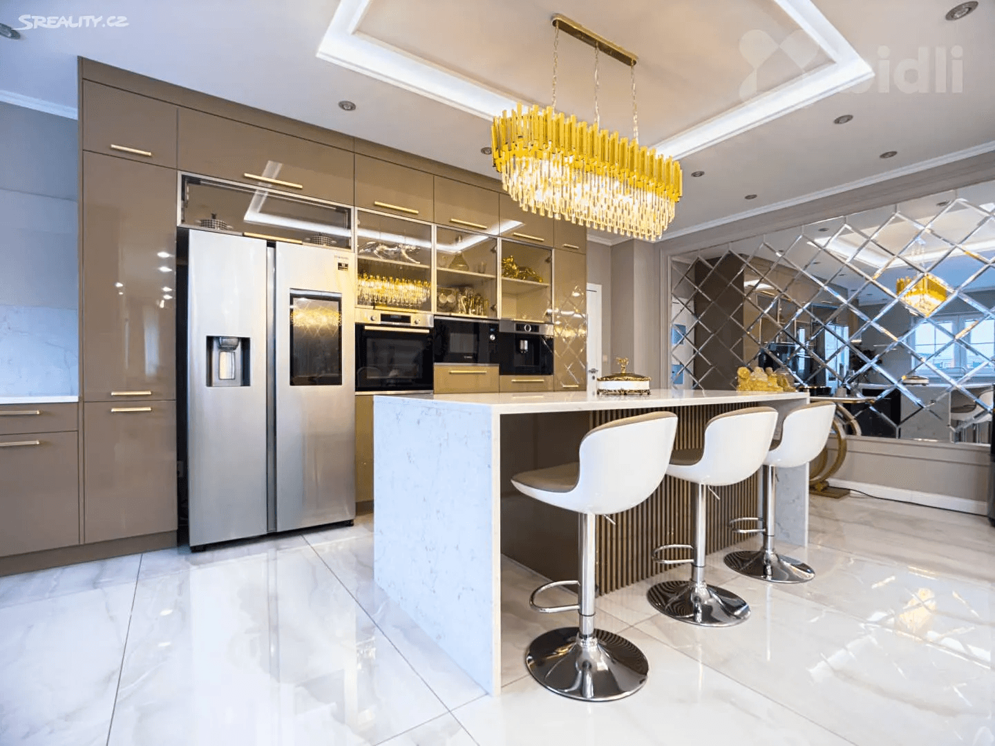 Pronájem domu 189 m², pozemek 1.140 m², Zlatá, Středočeský kraj Pronájem domu 189 m², pozemek 1.140 m², Zlatá, Středočeský kraj