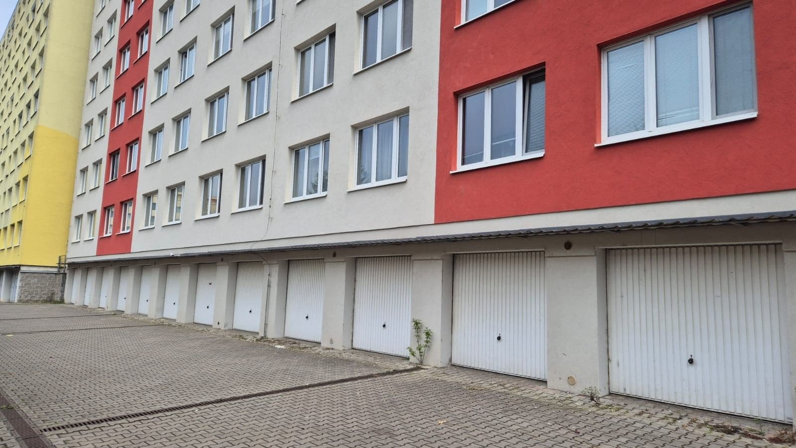 Prodej bytu 1+kk 40 m², Třinecká, Praha, Praha Prodej bytu 1+kk 40 m², Třinecká, Praha, Praha