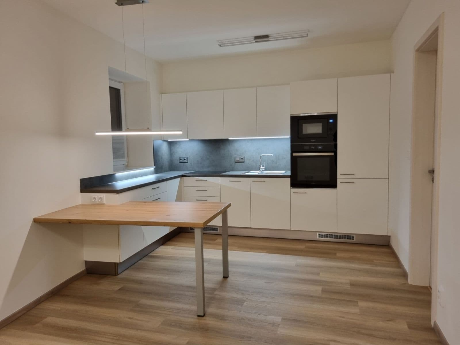 Pronájem bytu 2+kk 52 m², Branka, Brno, Jihomoravský kraj Pronájem bytu 2+kk 52 m², Branka, Brno, Jihomoravský kraj