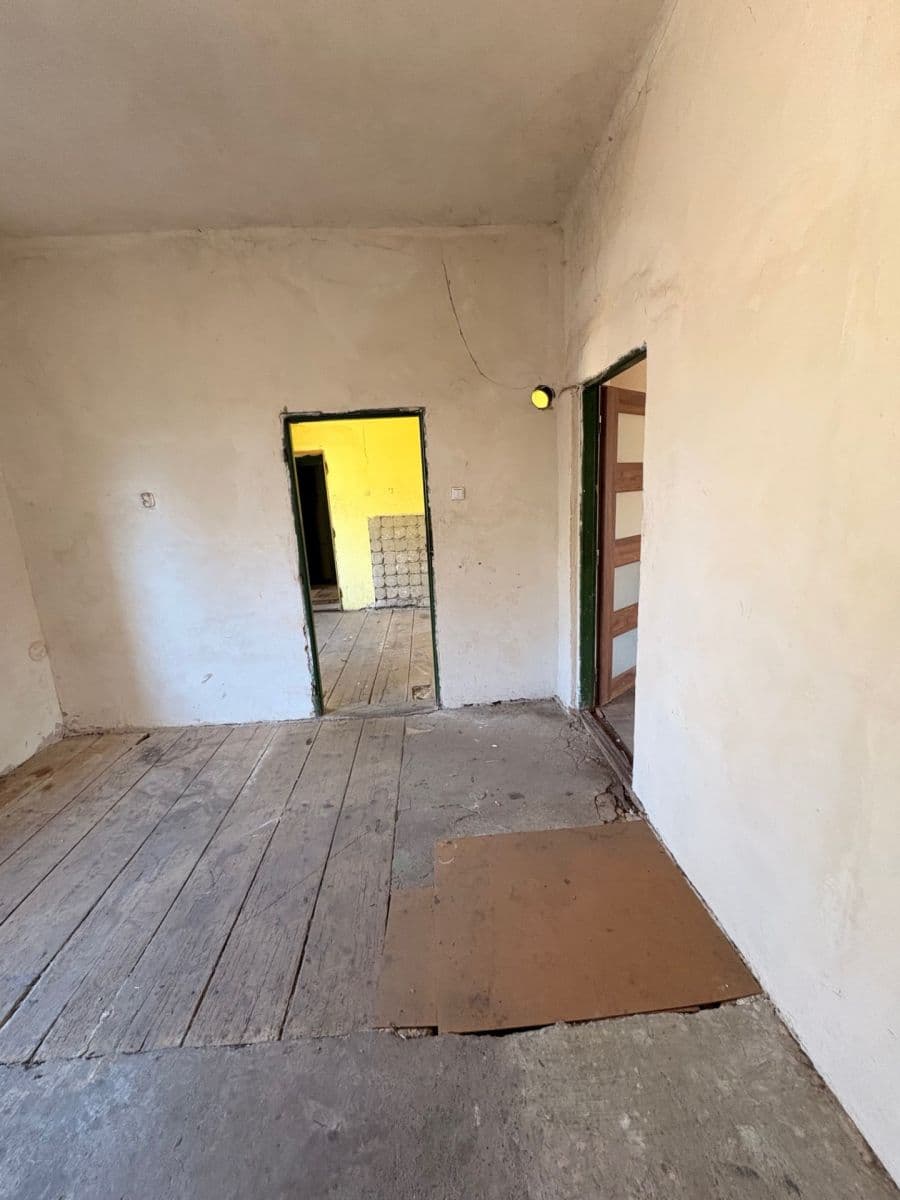 Prodej domu 90 m², pozemek 755 m², Na Poříčí, Králův Dvůr, Středočeský kraj Prodej domu 90 m², pozemek 755 m², Na Poříčí, Králův Dvůr, Středočeský kraj