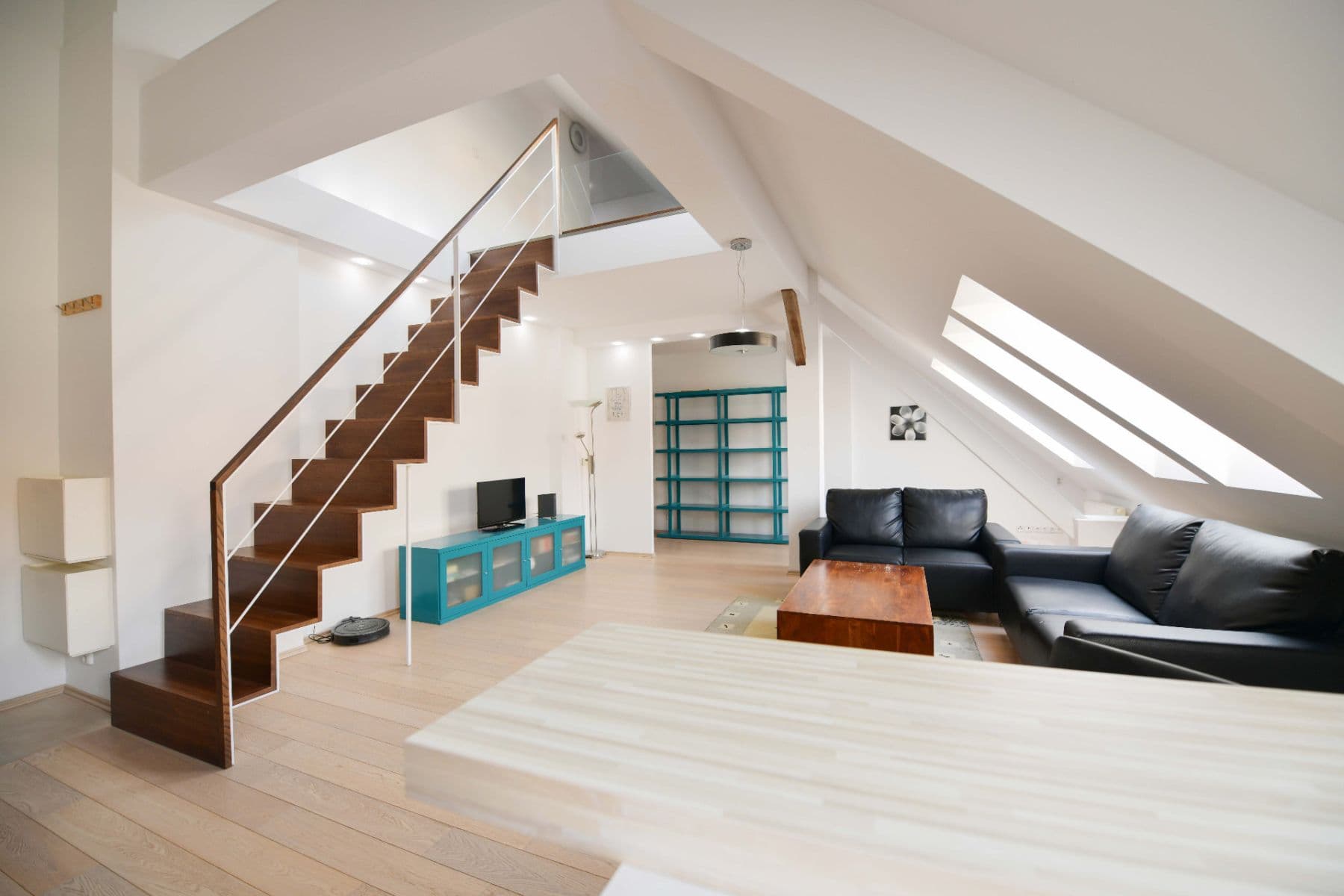 Prodej bytu 1+kk 58 m², Kamenická, Praha, Praha Prodej bytu 1+kk 58 m², Kamenická, Praha, Praha