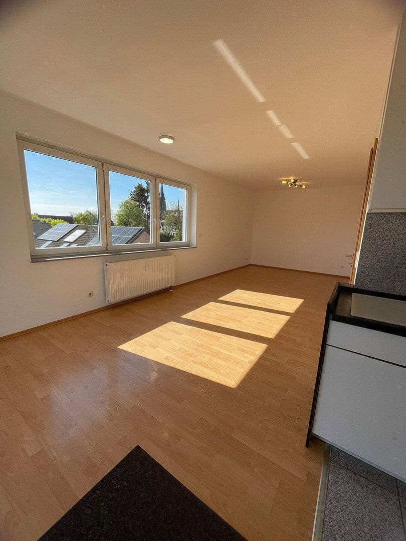 Pronájem bytu 2+1 58 m², Hospitalstraße 12, Schwalmtal, Severní Porýní-Vestfálsko Pronájem bytu 2+1 58 m², Hospitalstraße 12, Schwalmtal, Severní Porýní-Vestfálsko