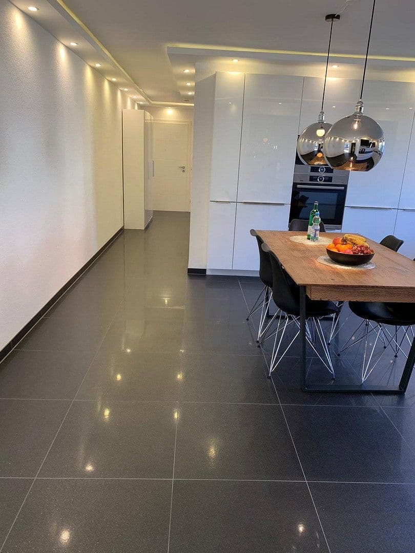 Prodej bytu 4+1 122 m², Urbach, Bádensko-Württembersko Prodej bytu 4+1 122 m², Urbach, Bádensko-Württembersko