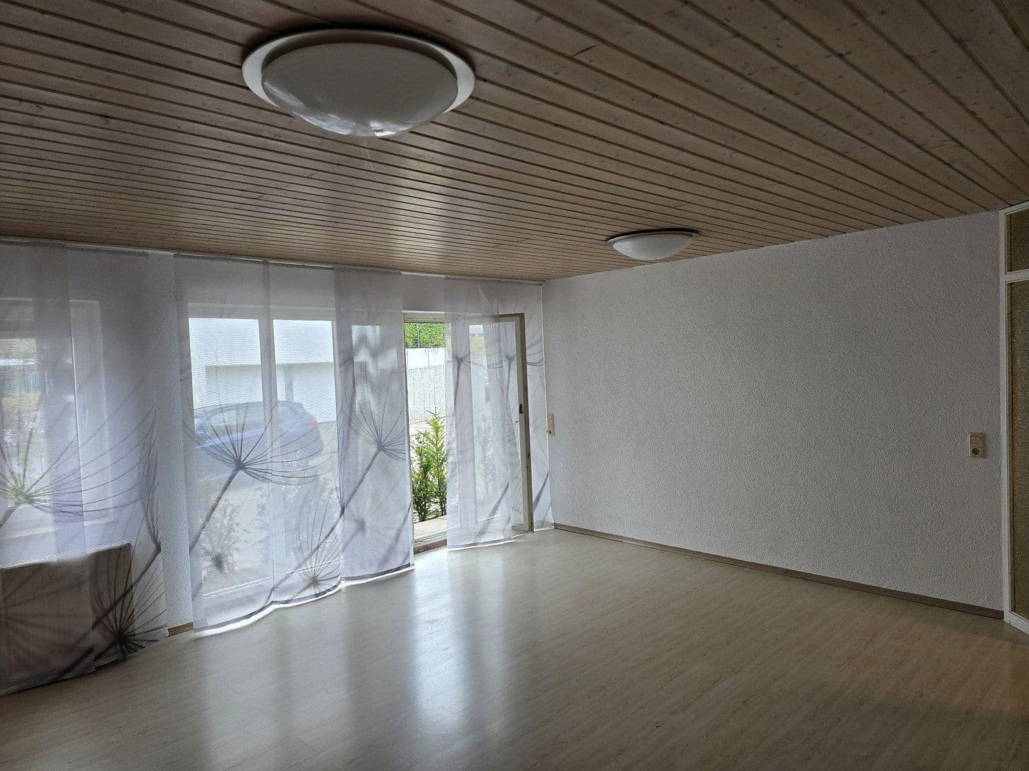 Pronájem bytu 2+1 62 m², Stuttgarter Strasse 40, Böblingen, Bádensko-Württembersko Pronájem bytu 2+1 62 m², Stuttgarter Strasse 40, Böblingen, Bádensko-Württembersko