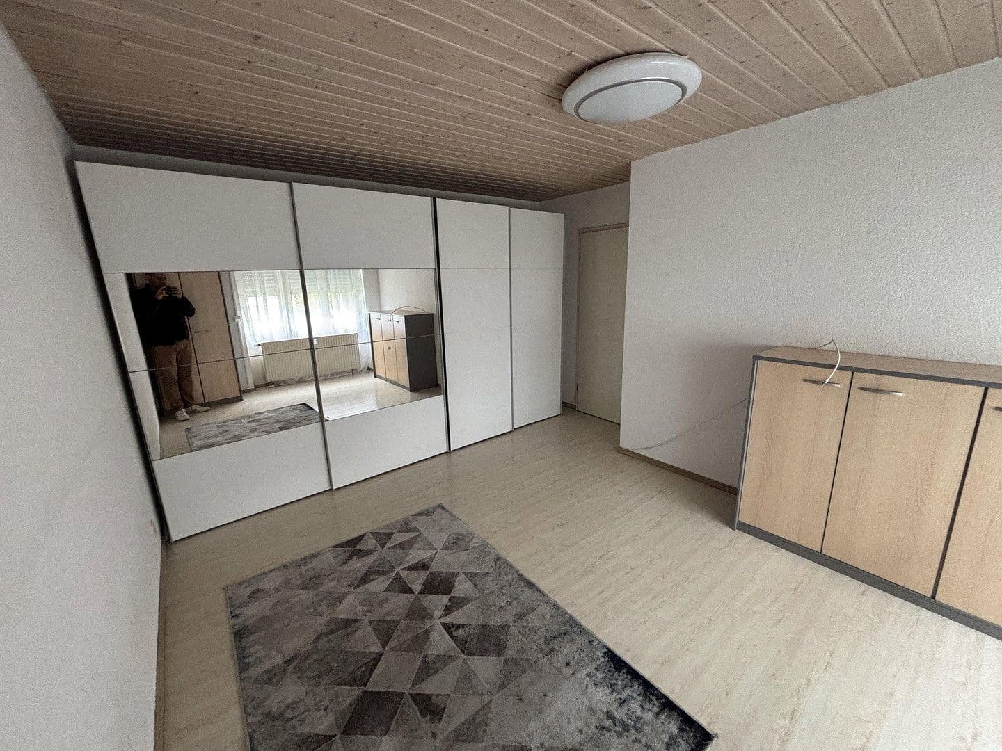 Pronájem bytu 2+1 62 m², Stuttgarter Strasse 40, Böblingen, Bádensko-Württembersko Pronájem bytu 2+1 62 m², Stuttgarter Strasse 40, Böblingen, Bádensko-Württembersko