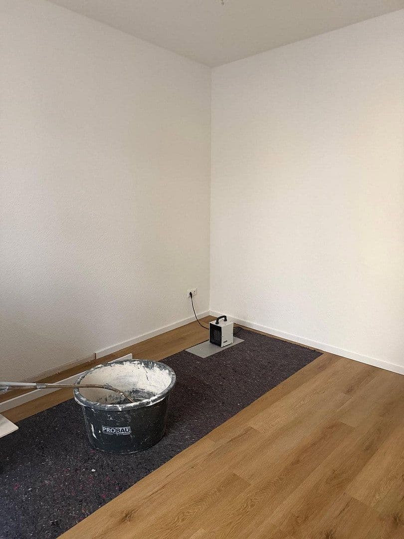 Pronájem bytu 1+kk 33 m², Köln, Severní Porýní-Vestfálsko Pronájem bytu 1+kk 33 m², Köln, Severní Porýní-Vestfálsko