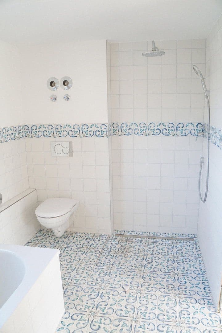 Pronájem bytu 4+1 115 m², Wassergäßle 3, Sexau, Bádensko-Württembersko Pronájem bytu 4+1 115 m², Wassergäßle 3, Sexau, Bádensko-Württembersko