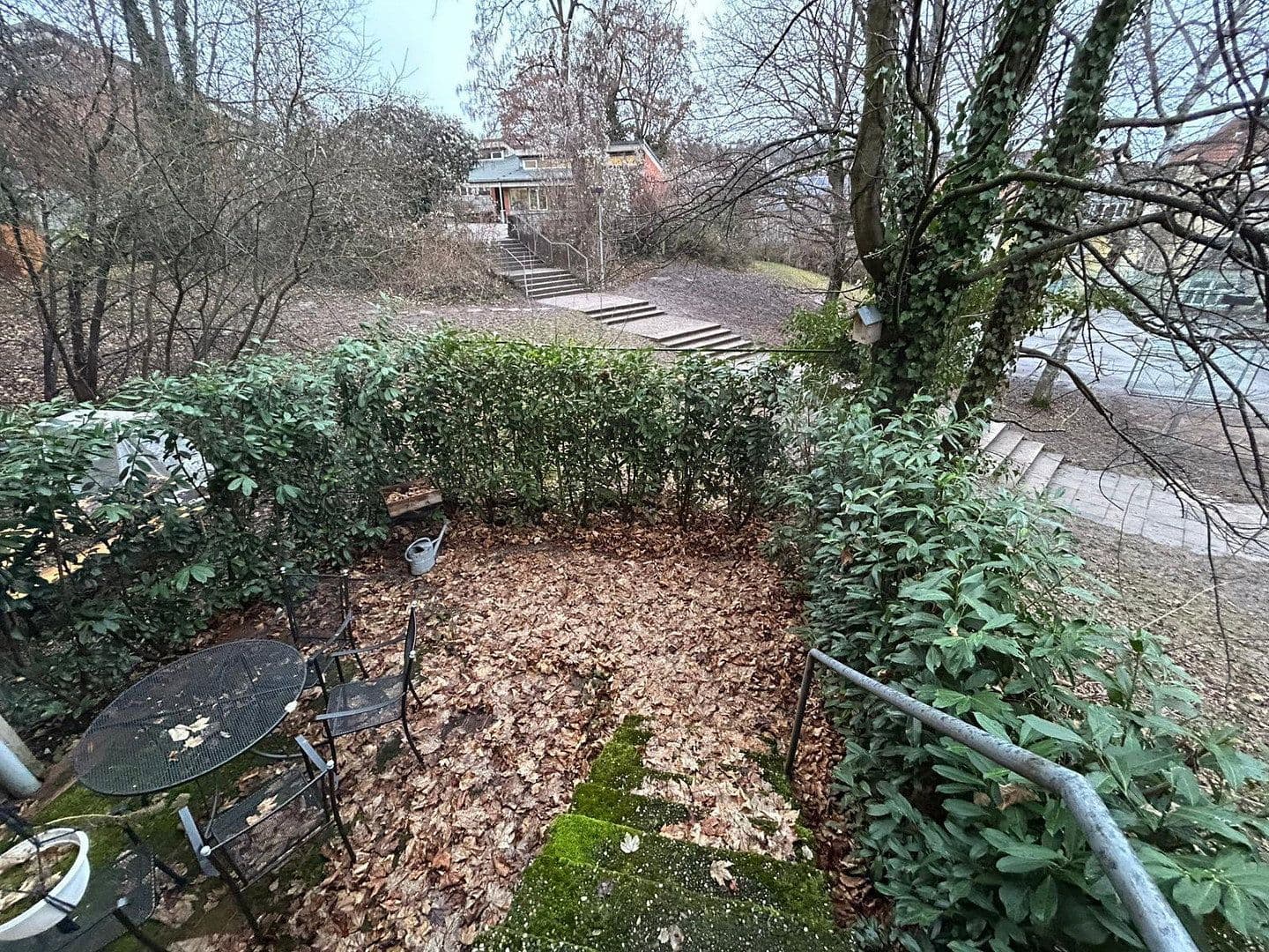 Pronájem bytu 2+1 48 m², Paulusstr. 22, Stuttgart, Bádensko-Württembersko Pronájem bytu 2+1 48 m², Paulusstr. 22, Stuttgart, Bádensko-Württembersko